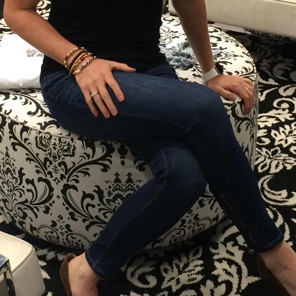 Jeans - Picture 8 of 8